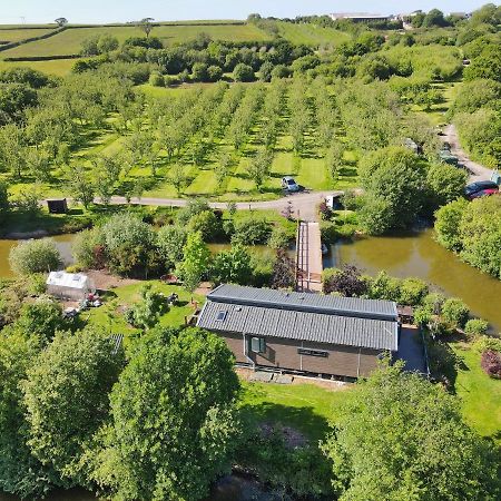 Braeburn Lodge Winkleigh Esterno foto