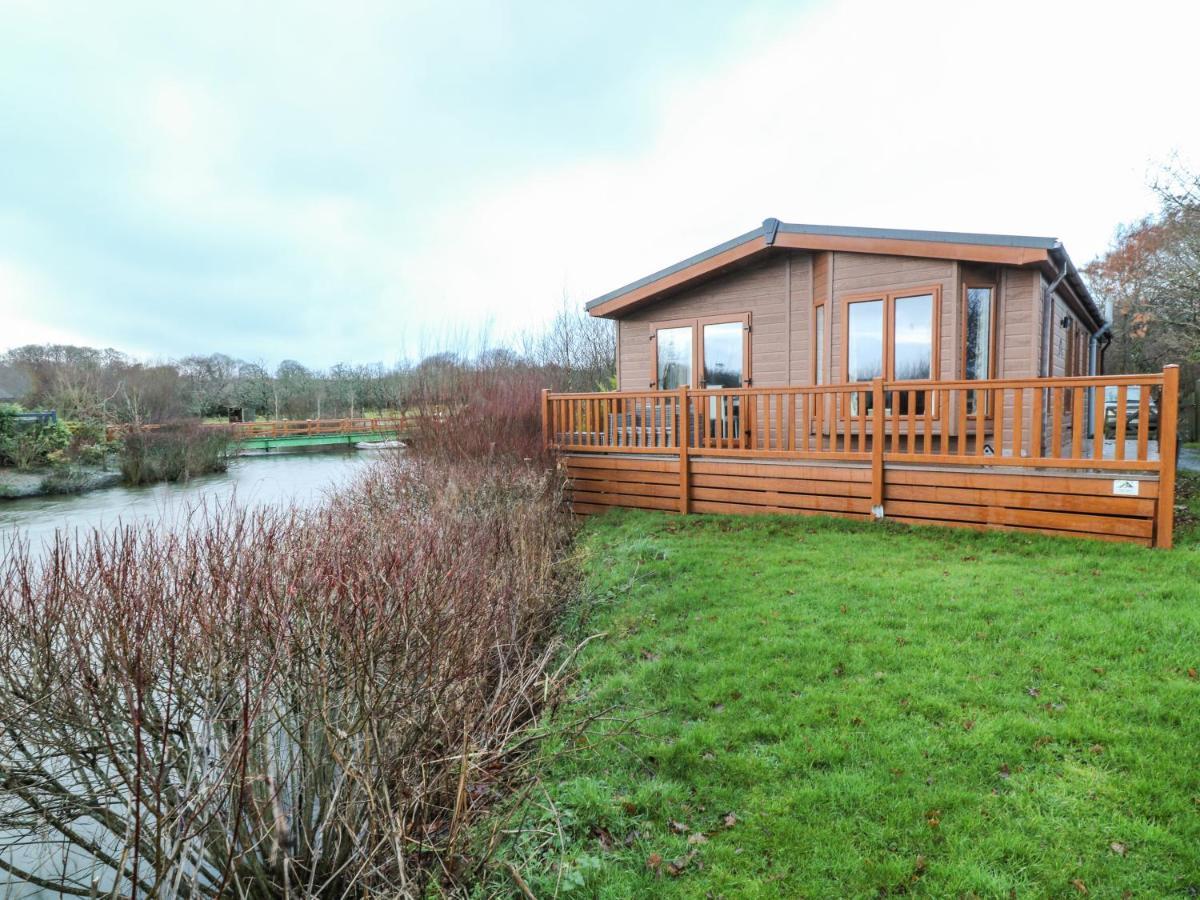 Braeburn Lodge Winkleigh Esterno foto